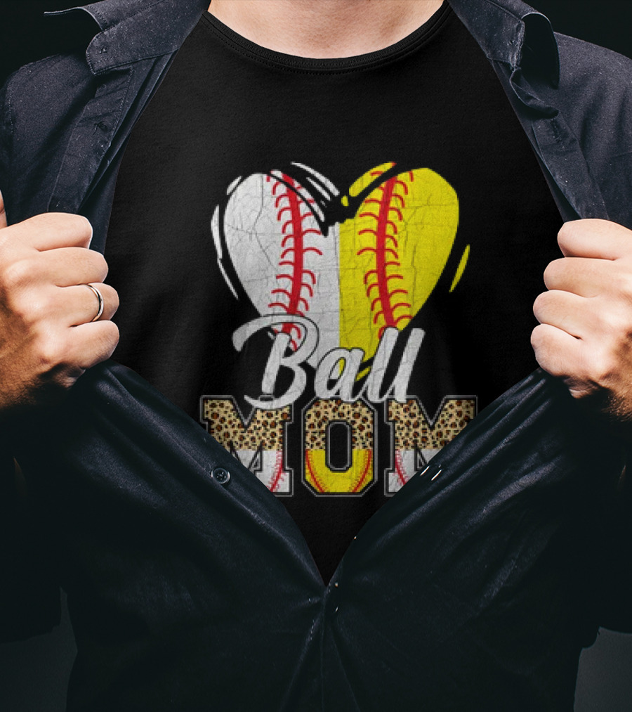 Ball Mom Heart Leopard Baseball Softball Vintage Women T-Shirt