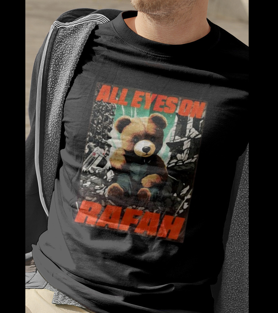 All Eyes On Rafah Bear Amidst Urban Rubble T-Shirt