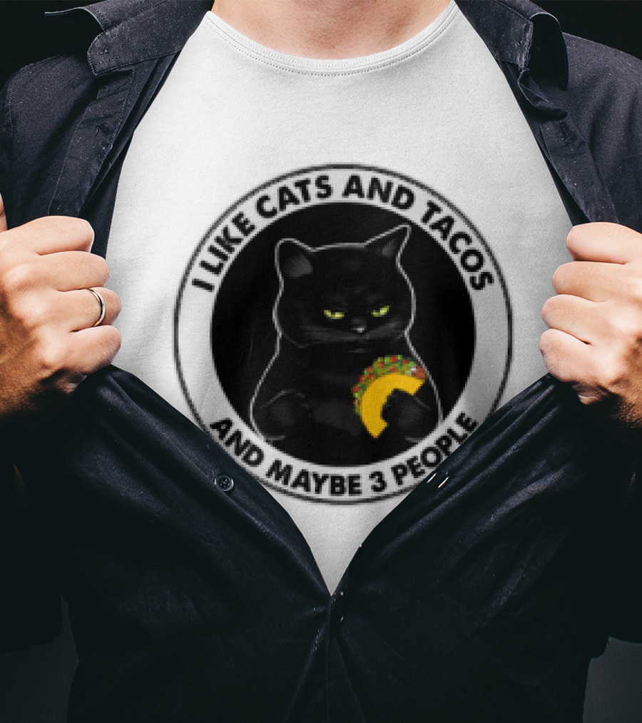 Black Cat I Like Cats And Tacos And Maybe 3 People T-Shirt