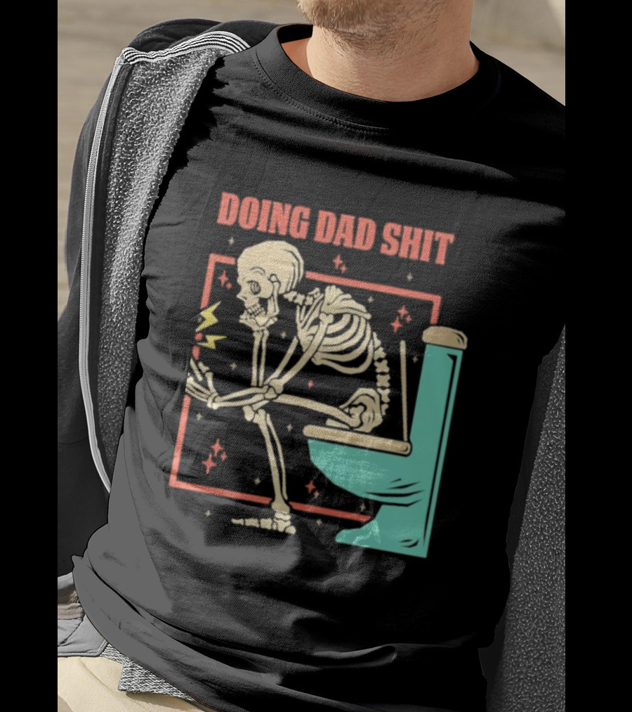 Skeleton Doing Dad Shit With Toilet And Comic Vibes T-Shirt