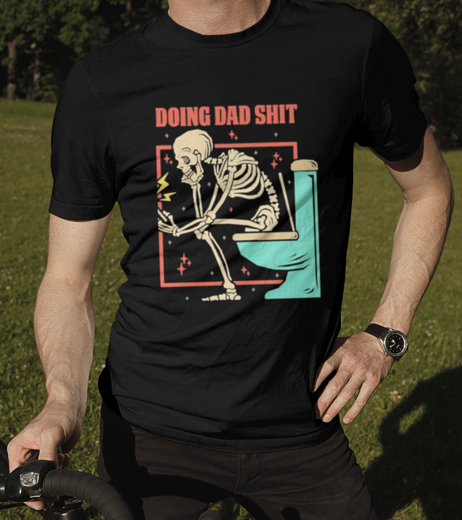 Skeleton Doing Dad Shit With Toilet And Comic Vibes T-Shirt