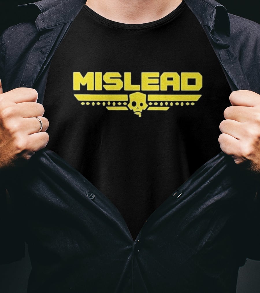 MISLEAD Yellow Skull Emblem T-Shirt