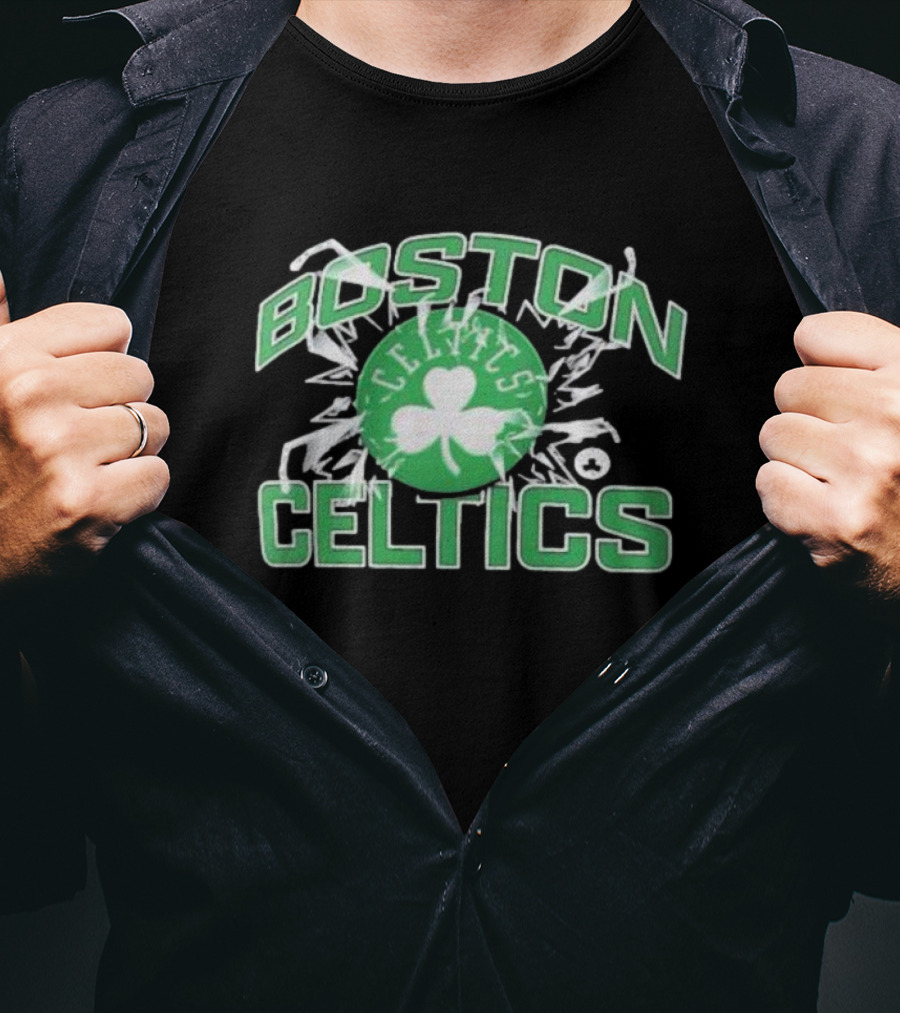 Boston Celtics Fanatics Shattered Logo Burst T-Shirt