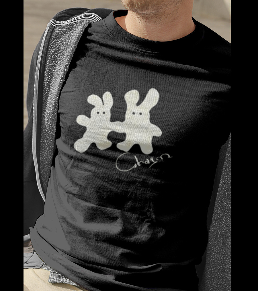 Clairo Charm Bunny Duo Brasil Essence T-Shirt