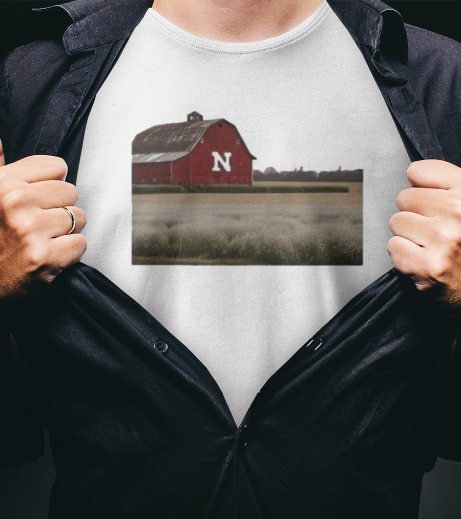 Husker Barn Nebraska Red Barn N T-Shirt