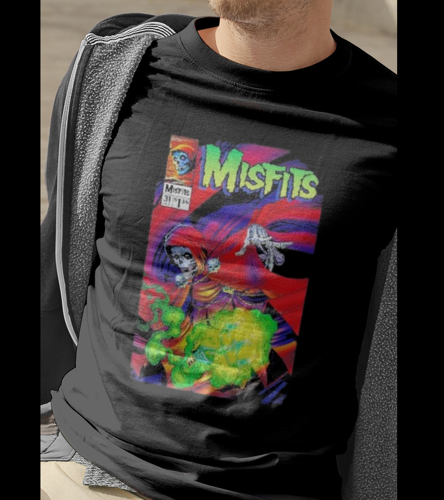 Misfits Yesterdays Death Skeleton Comic Cover 31 Skulls Purple Red Green Smoke T-Shirt