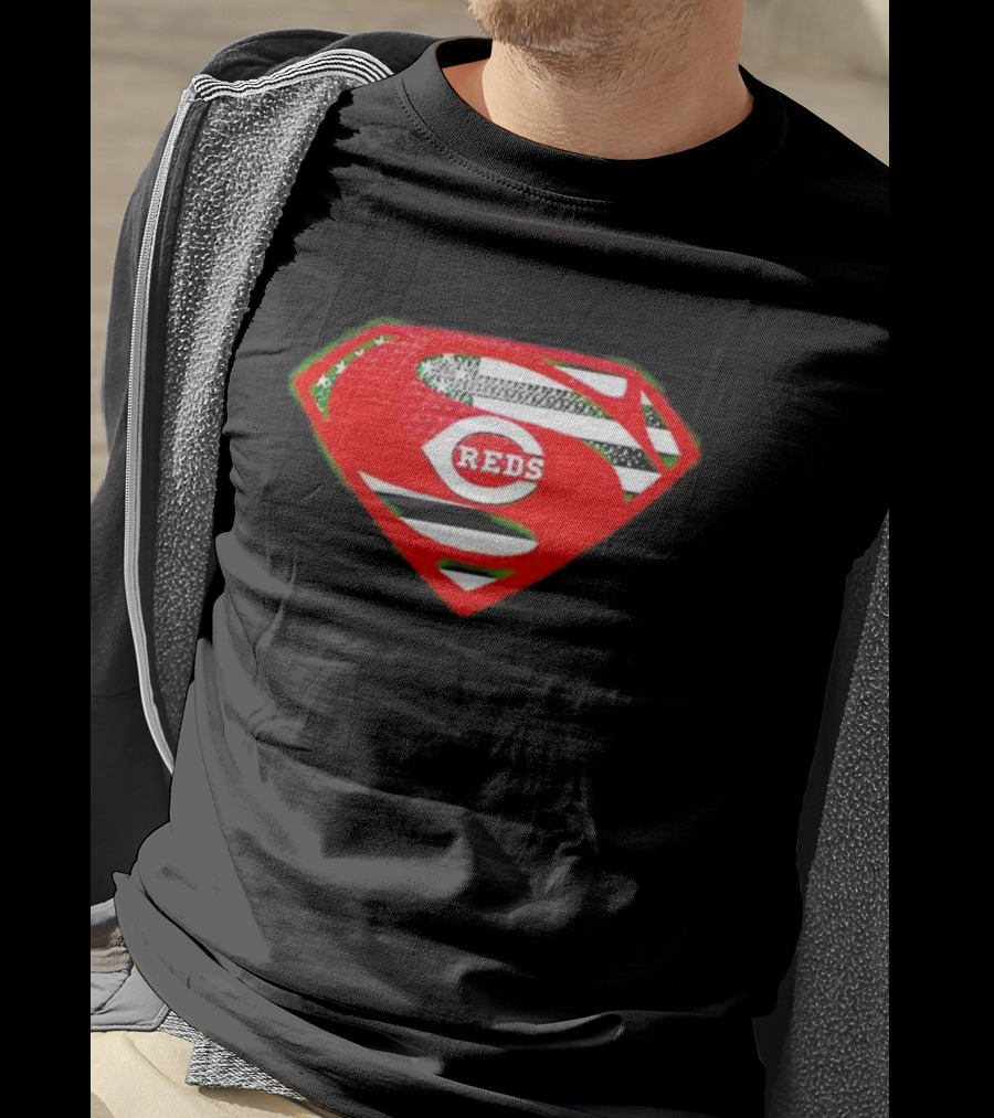 Cincinnati Reds Superman Shield USA Flag T-Shirt
