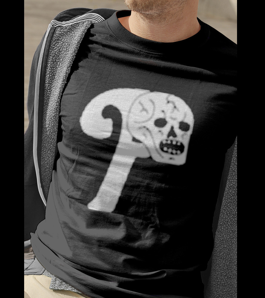 Philadelphia The Fighting Piss Missiles Skull T-Shirt