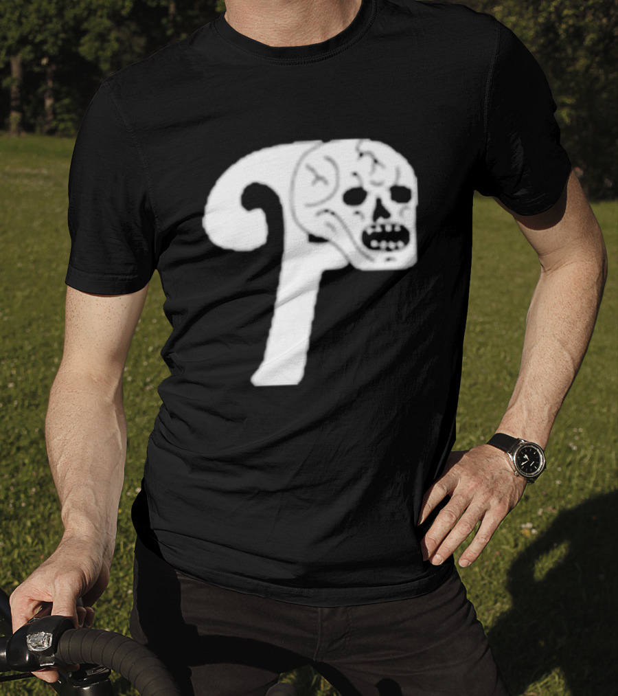 Philadelphia The Fighting Piss Missiles Skull T-Shirt