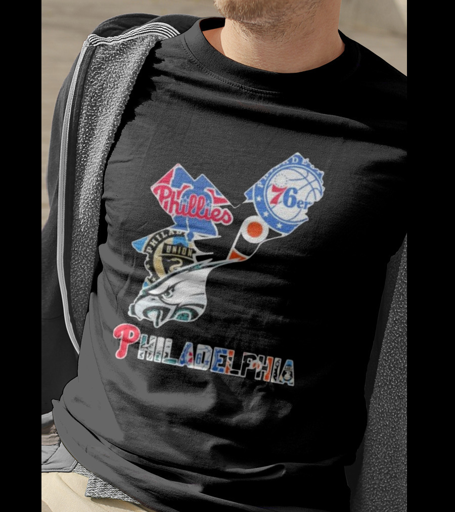 Philadelphia Eagles Phillies 76ers Union Flyers T-Shirt
