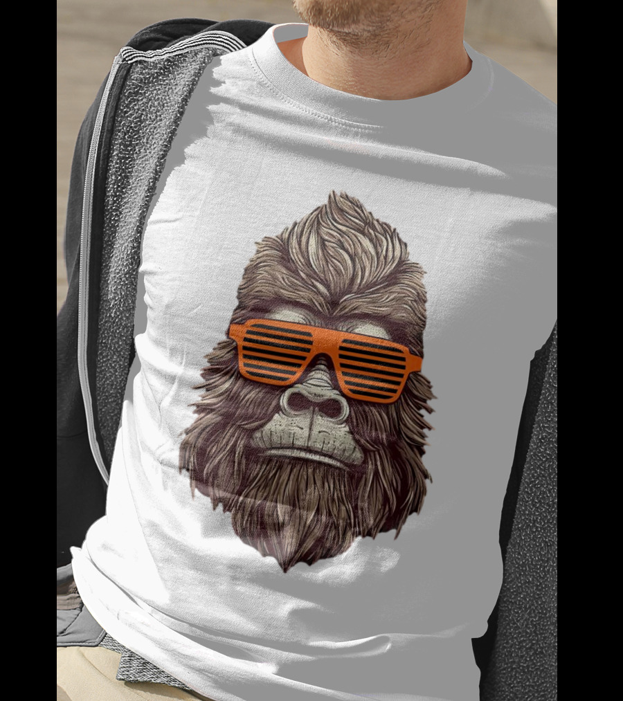 Bigfoot Birthday Boy Cool Striped Sunglasses Animal Party T-Shirt