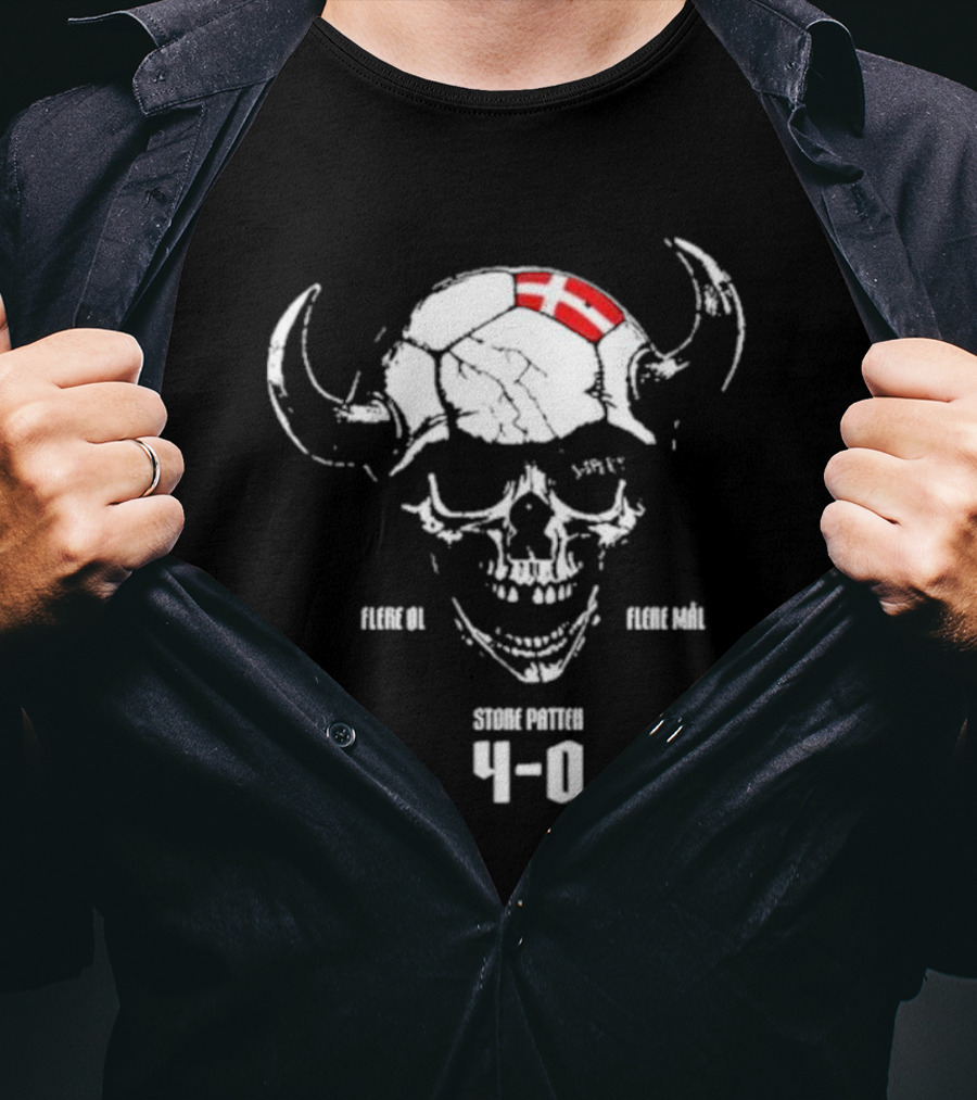 Flere Øl Flere Mål Store Patten 4-0 Skull With Horns And Denmark Flag Suspekt Tour T-Shirt