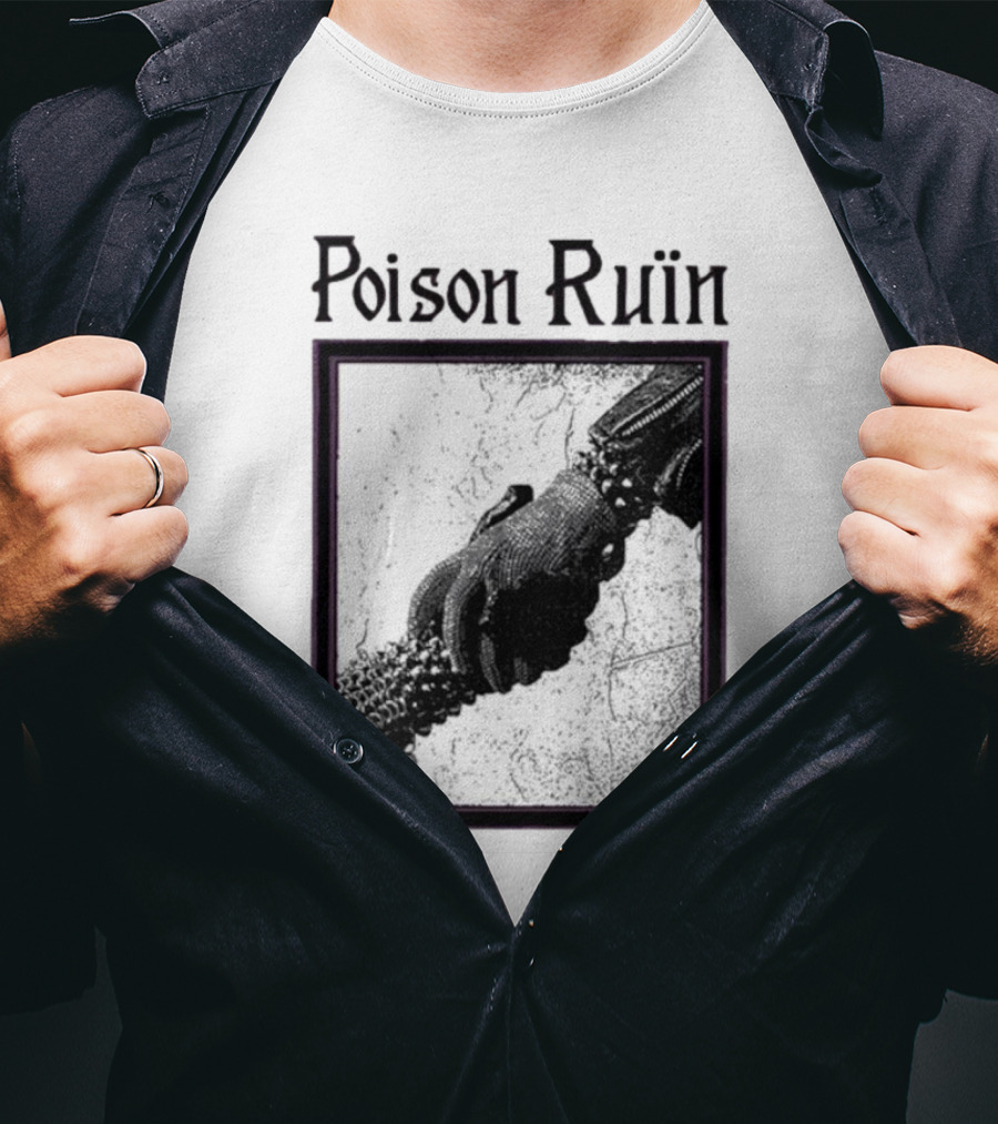 Poison Ruïn Medieval Chainmail Handshake Confrere T-Shirt