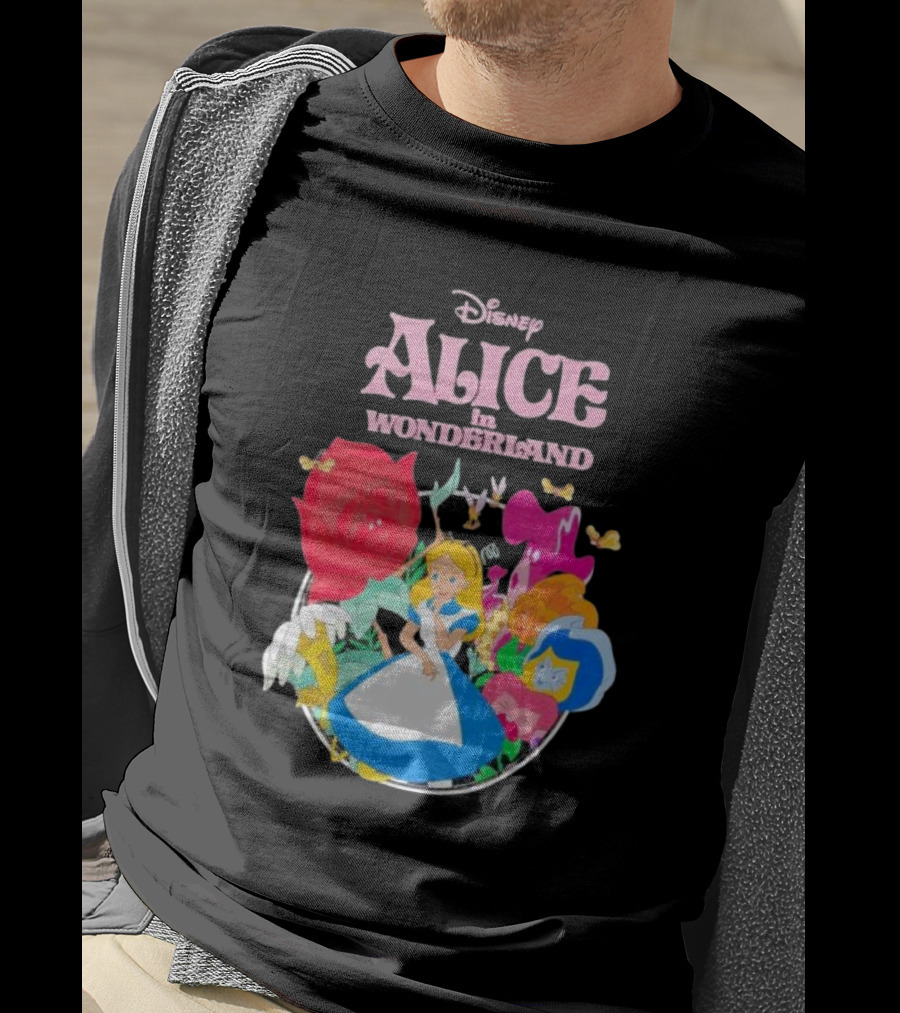 Disney Alice In Wonderland Flowers And Characters Classic T-Shirt