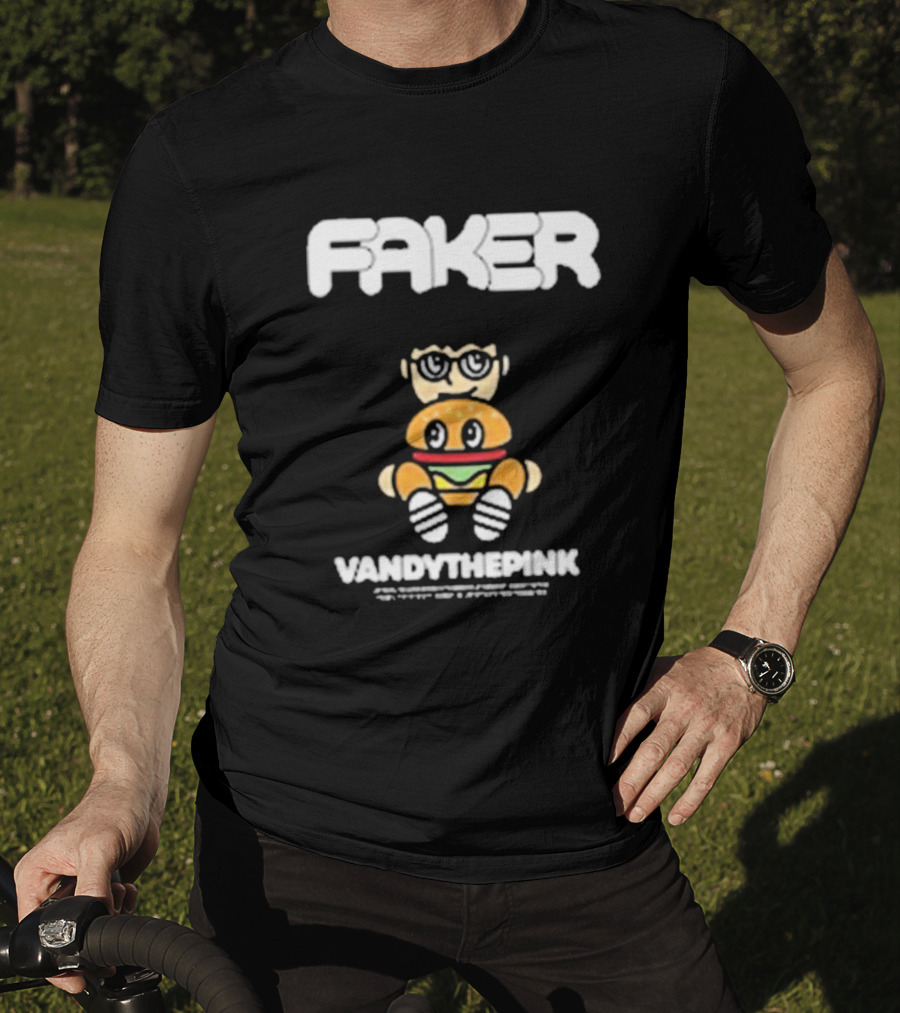 Faker Vandythepink Burger Character With Glasses T-Shirt