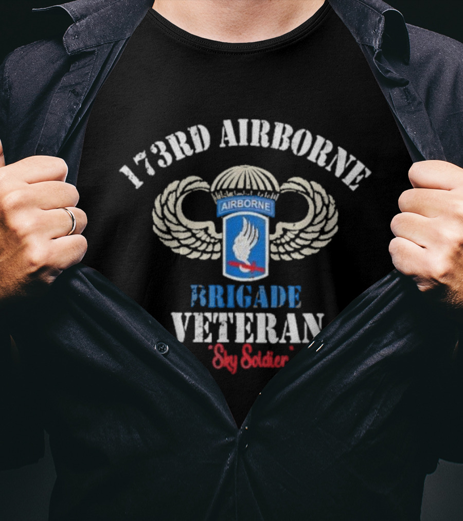 173rd Airborne Brigade Veteran Sky Soldier Wing Insignia T-Shirt