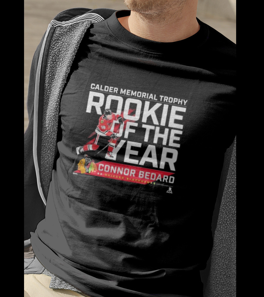 Connor Bedard Calder Memorial Trophy Rookie Of The Year 98 Chicago Blackhawks T-Shirt