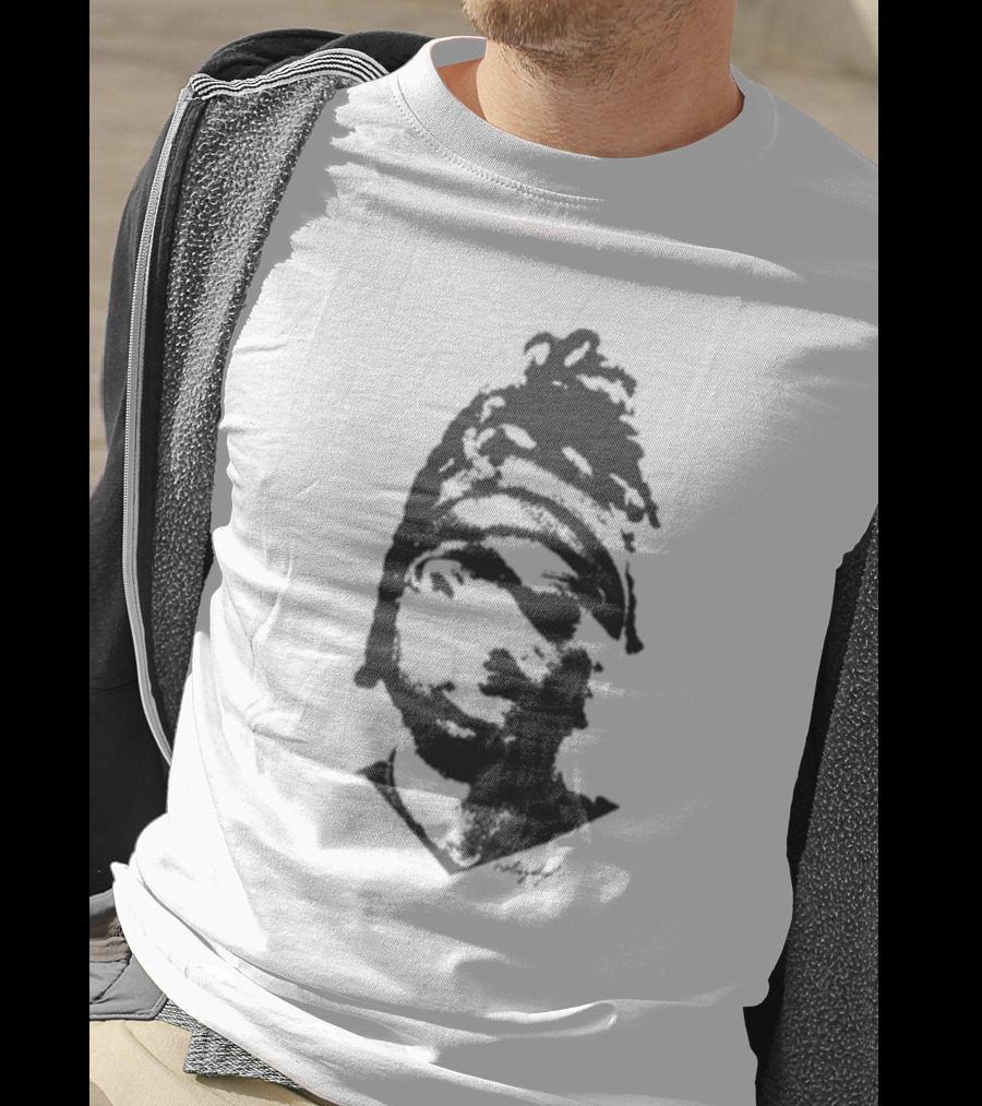 Nobigdyl. Monochrome Silhouette Face T-Shirt