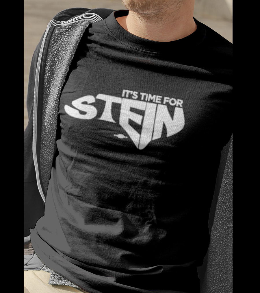 IT’S TIME FOR STEIN Classic Superhero Inspired Bold Lettering T-Shirt