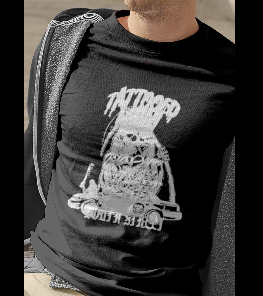 Tattooed Mom South Street Skeleton Car T-Shirt
