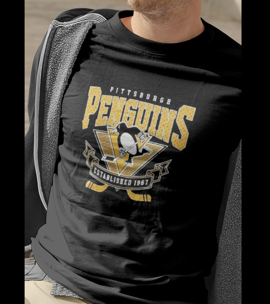 Pittsburgh Penguins Established 1967 Iconic T-Shirt