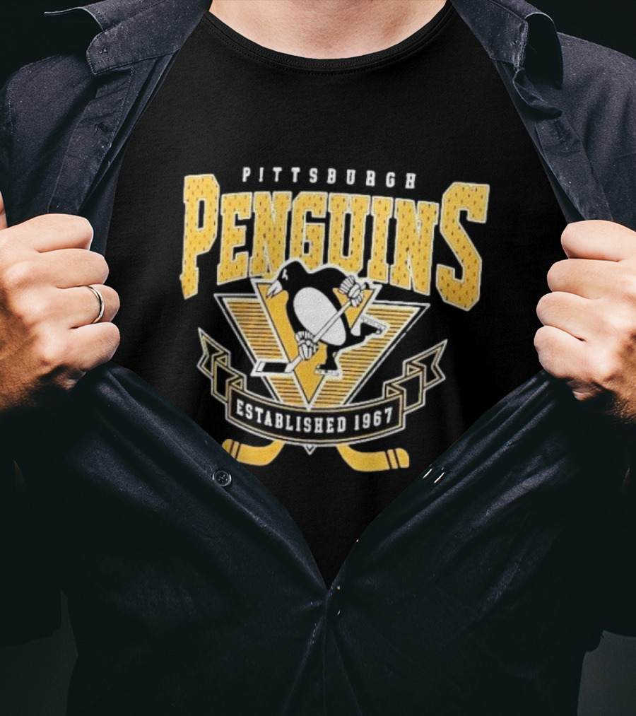 Pittsburgh Penguins Established 1967 Iconic T-Shirt