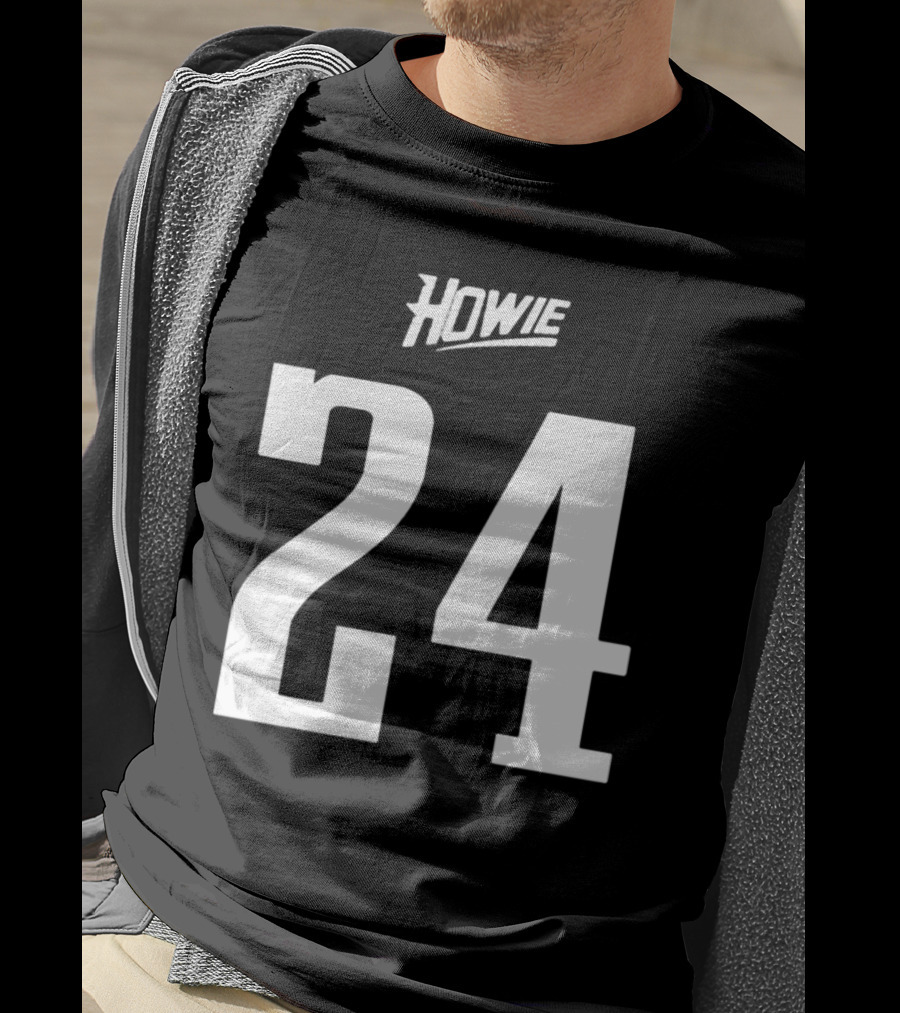 Philadelphia Eagles Howie 24 T-Shirt