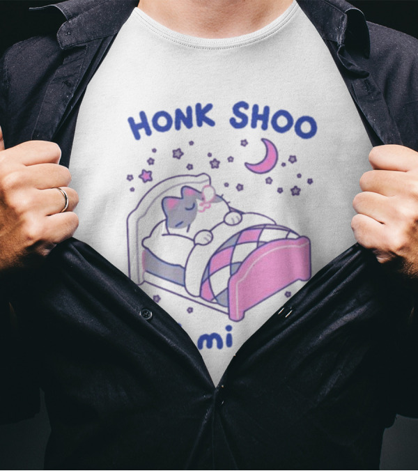 Honk Shoo Mi Mi Mi Cat Sleeping Under Moon And Stars T-Shirt