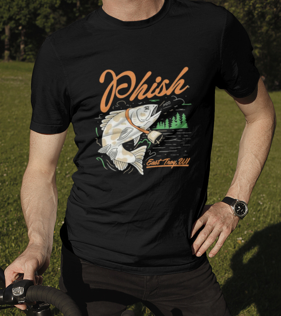Phish East Troy WI Moo Fish July T-Shirt