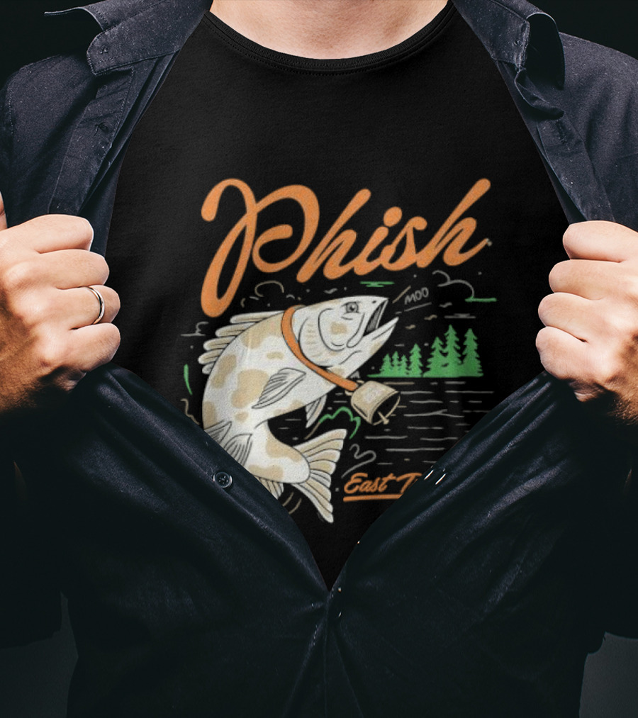 Phish East Troy WI Moo Fish July T-Shirt