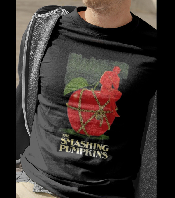 The Smashing Pumpkins Aug 5 2024 Citi Field Flushing NY Devil On Apple T-Shirt