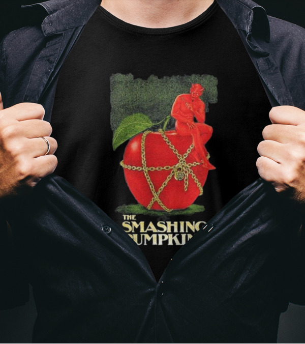 The Smashing Pumpkins Aug 5 2024 Citi Field Flushing NY Devil On Apple T-Shirt