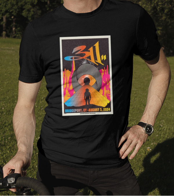 311 Concert Poster At Hartford HealthCare Amphitheater Bridgeport CT August 3 2024 Vintage Sci-Fi Landscape T-Shirt