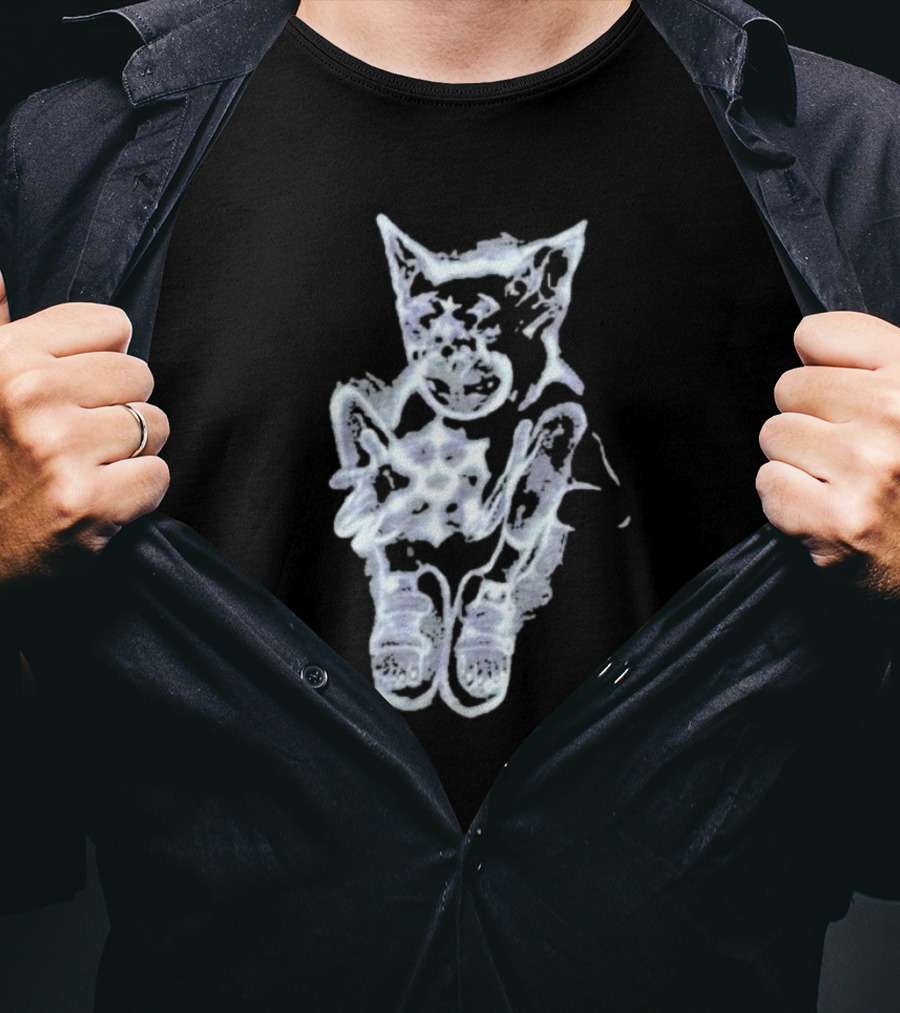 Glyvees Aura Cat Sneakers Iconic Glow T-Shirt