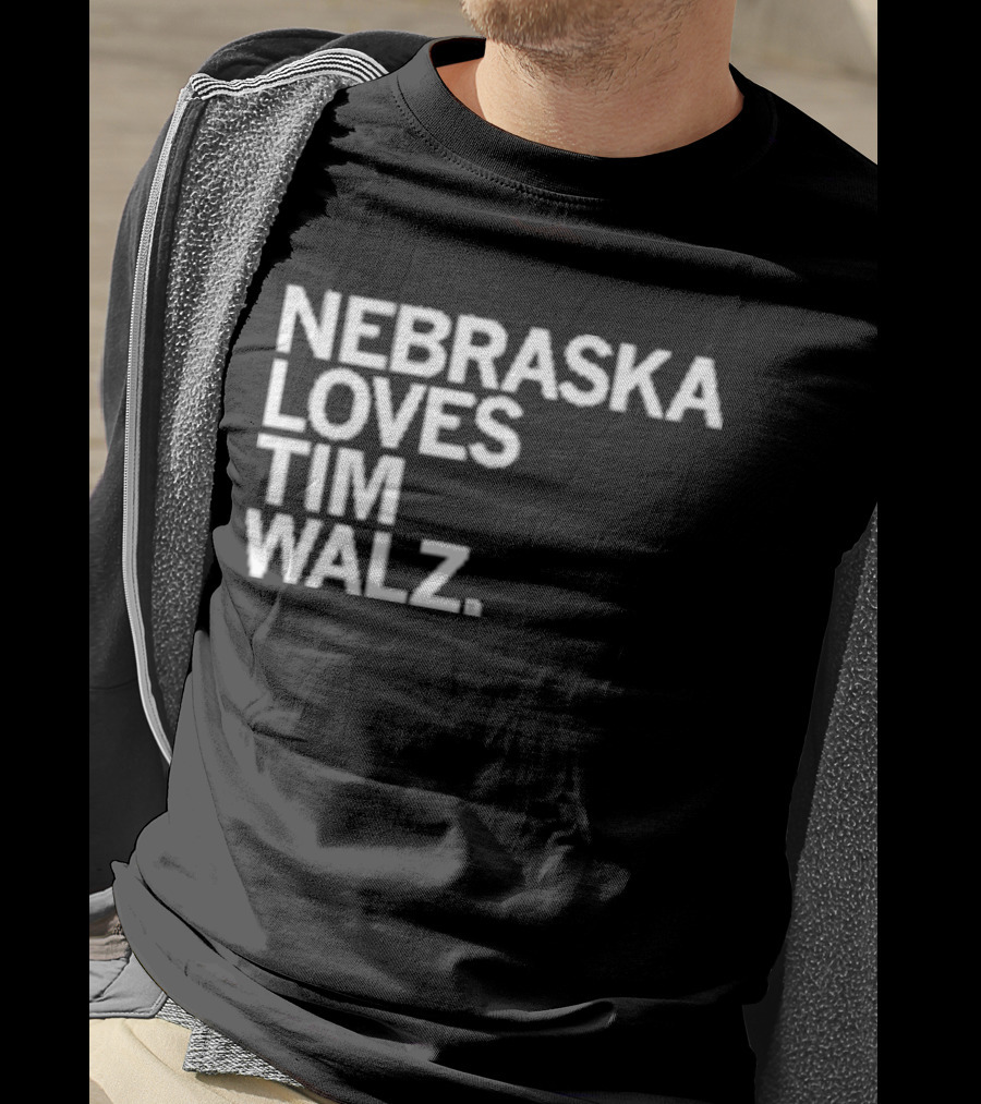 Nebraska Loves Tim Walz T-Shirt