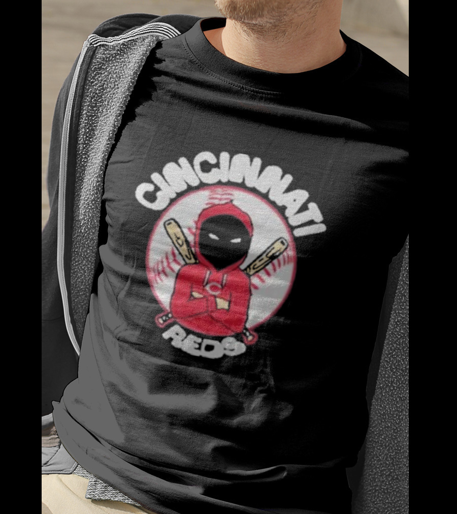 Cincinnati Reds Hoodie Baseball Mask With Crossed Bats T-Shirt