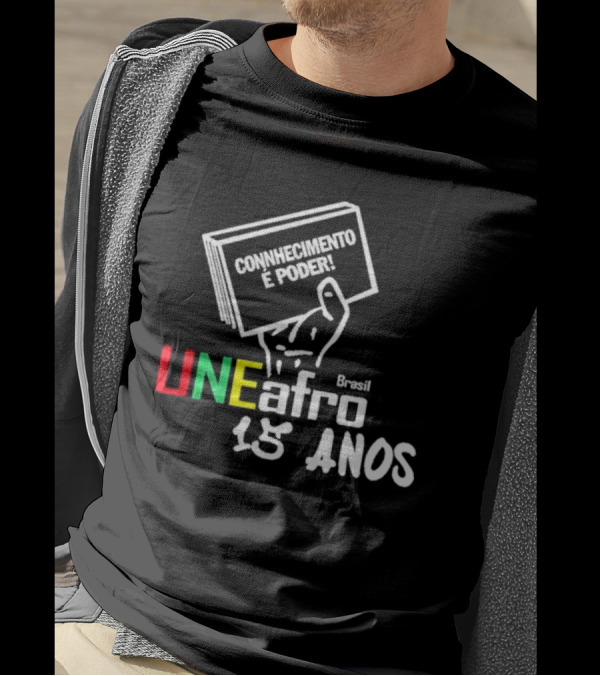 Dima Wearing Conhecimento É Poder UNEafro 15 Anos Brasil T-Shirt