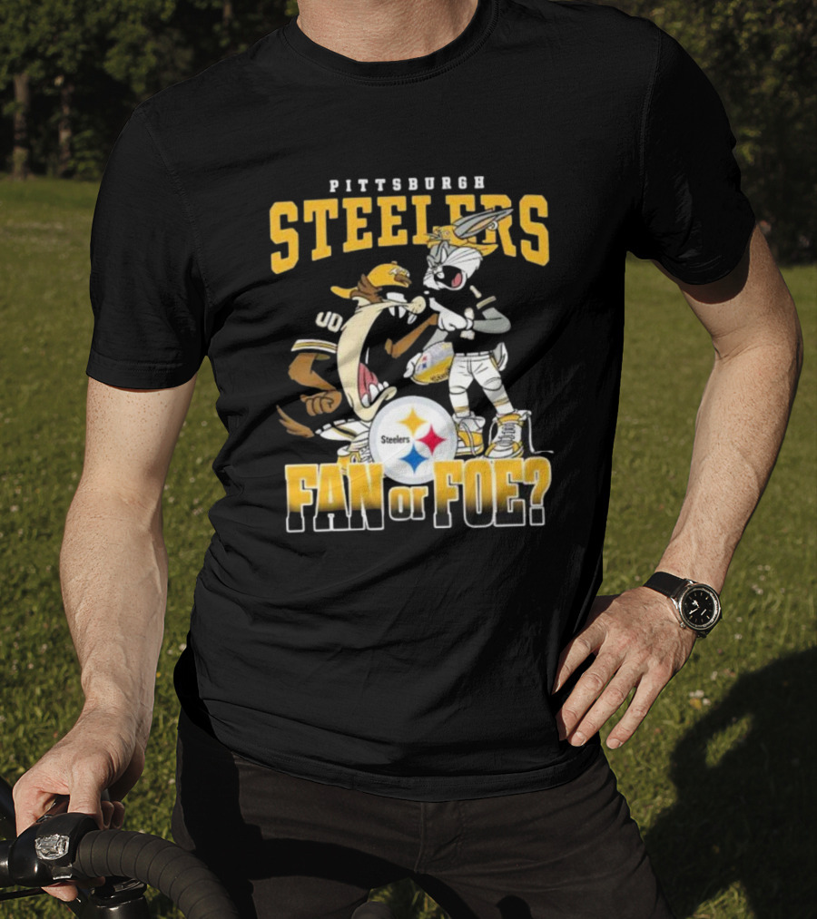 Pittsburgh Steelers Bugs Bunny Taz Fan Or Foe Showdown T-Shirt