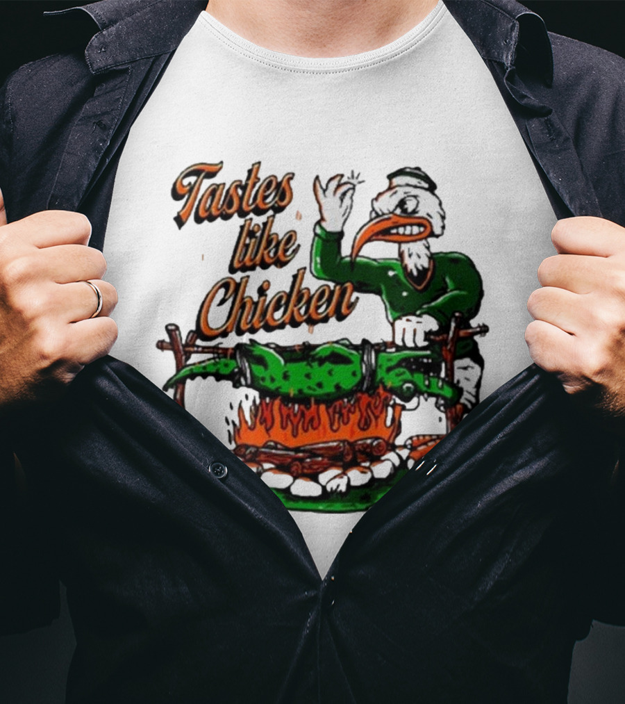 Miami Hurricanes Rivalry Gator Roast Tastes Like Chicken T-Shirt