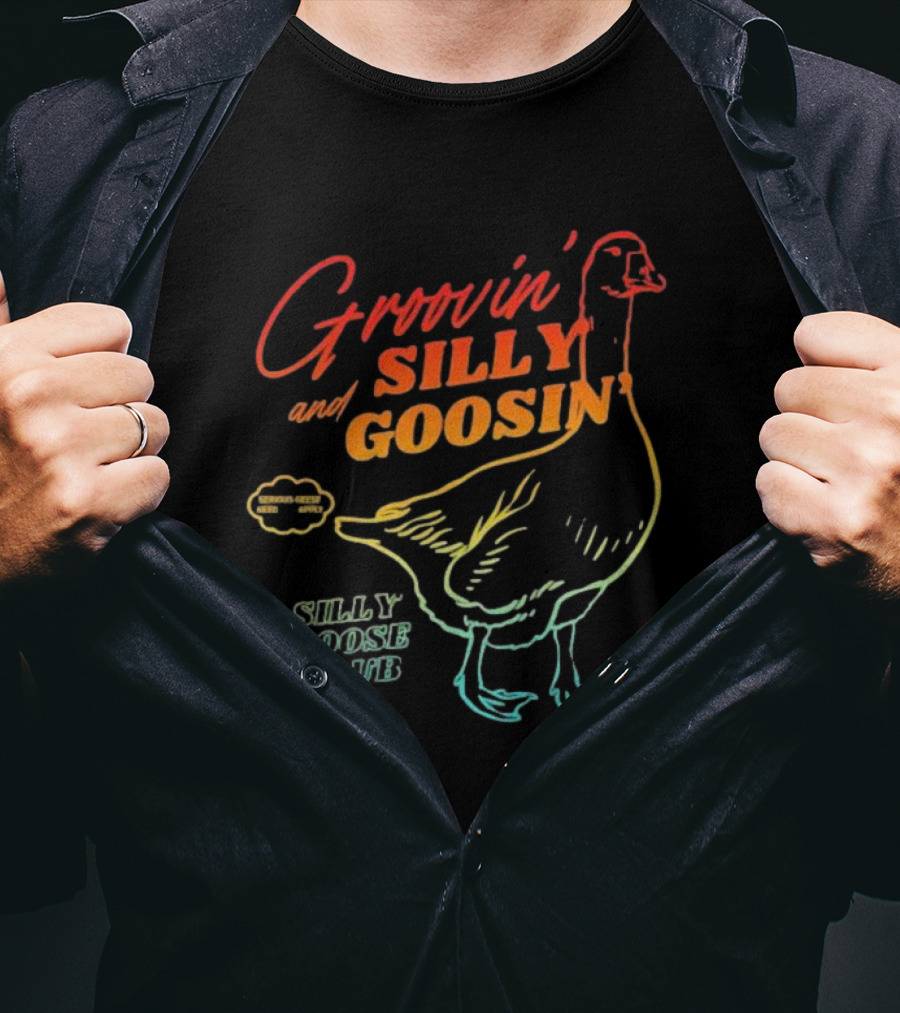 Groovin’ And Silly Goosin’ Silly Goose Club Retro Goose Outline T-Shirt