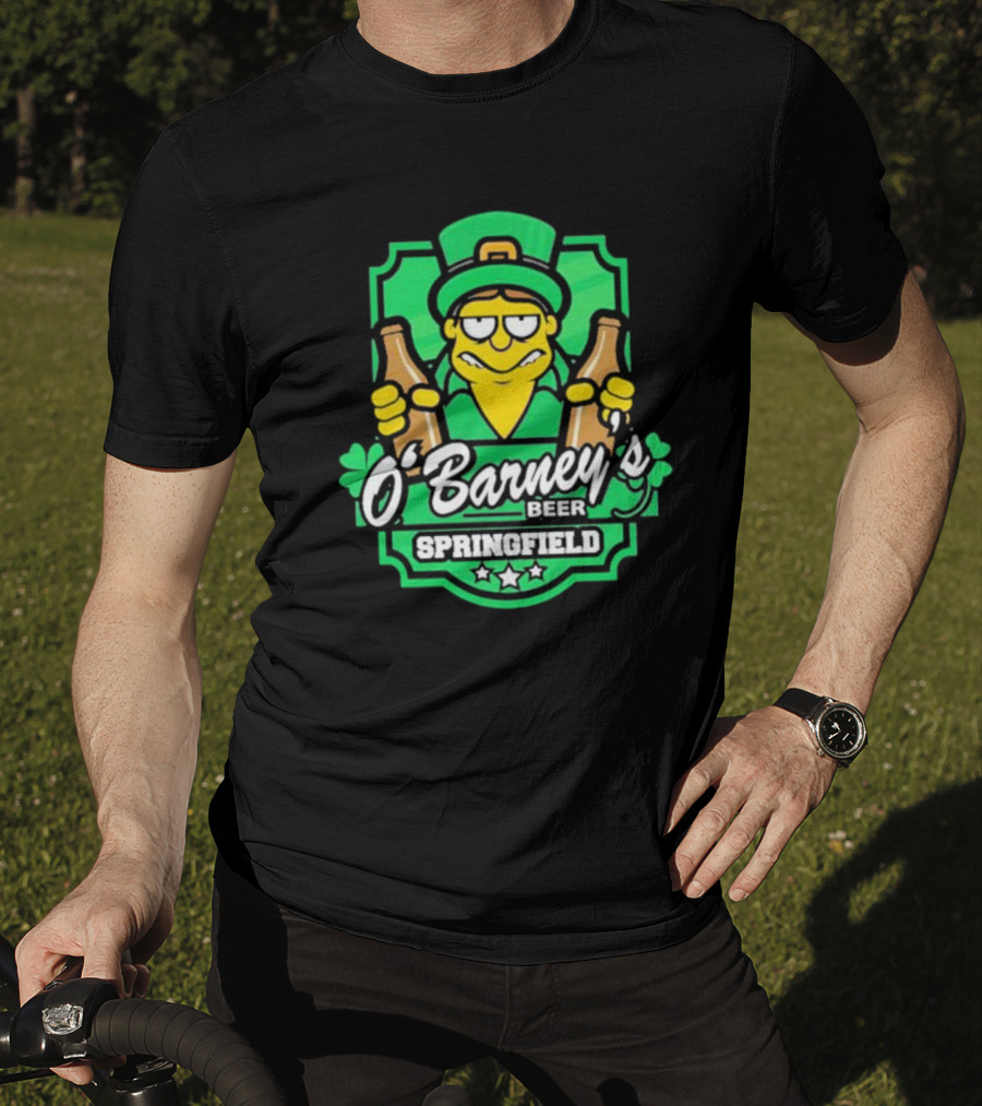 O’Barney’s Beer Springfield Leprechaun Holding Bottles Shamrock Badge T-Shirt