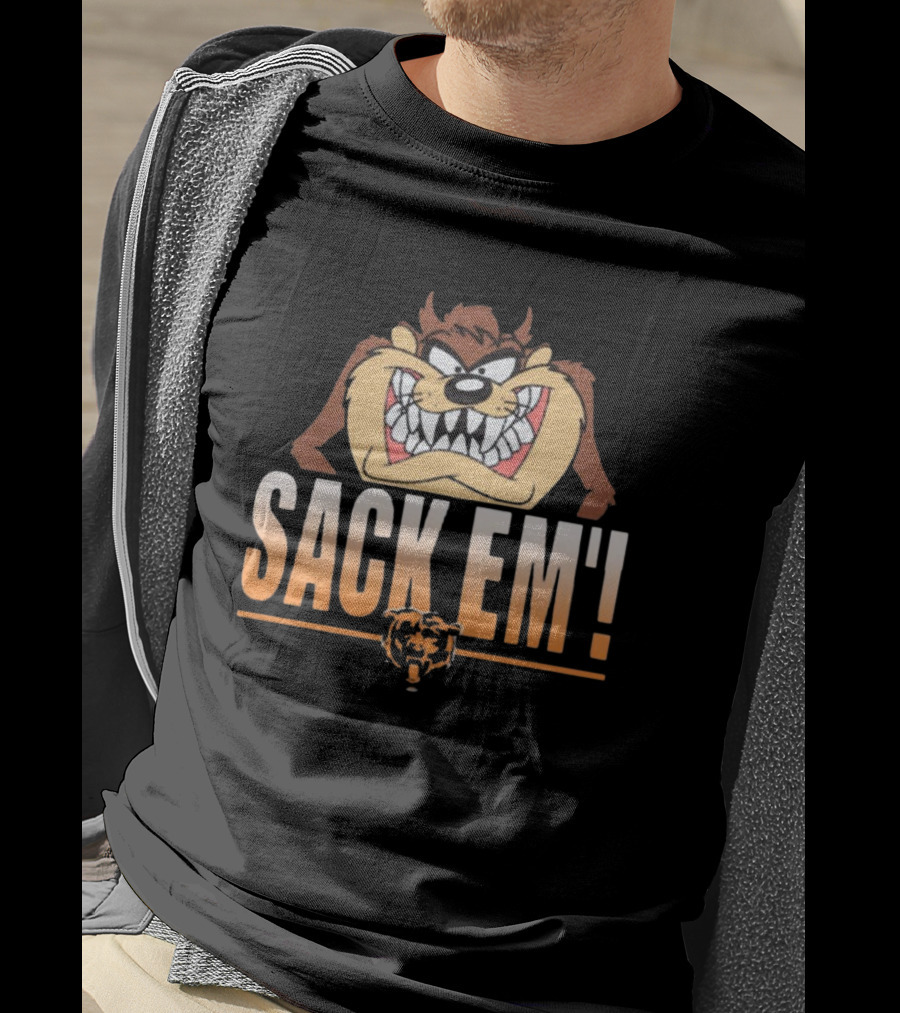 Looney Tunes Taz Sack Em’ Chicago Bears NFL T-Shirt