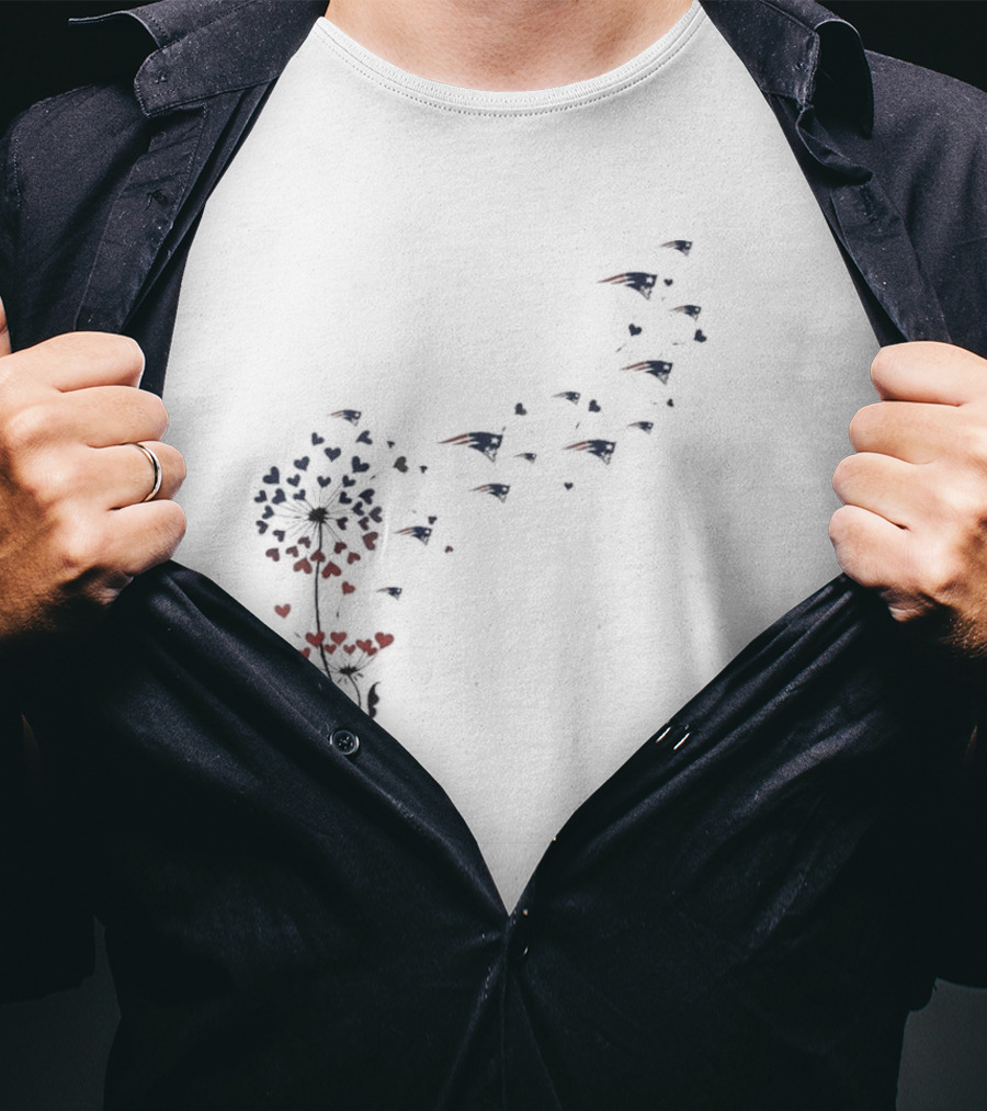 New England Patriots Floral Dandelion Hearts Blossoming Football Fan T-Shirt
