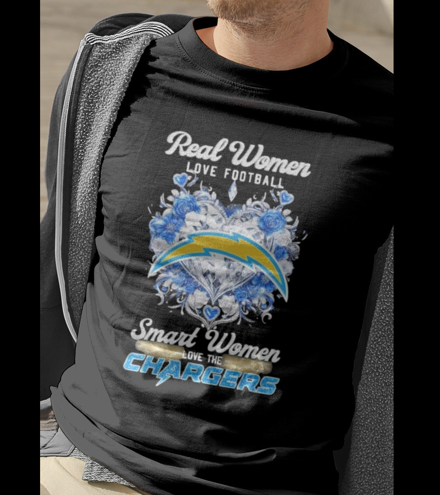 Real Women Love Football Smart Women Love The Chargers X Floral Hearts And Roses T-Shirt