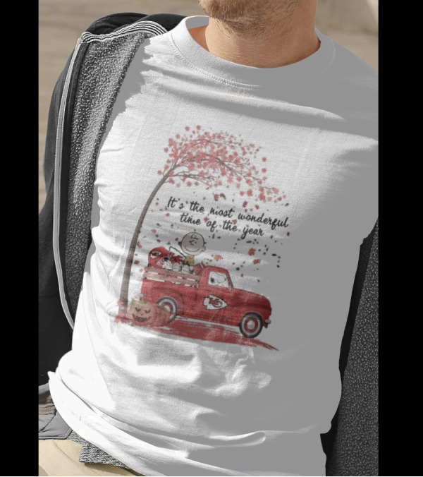 Peanuts Characters Kansas City Chiefs Halloween Truck T-Shirt