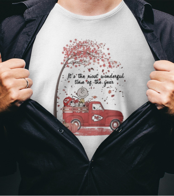 Peanuts Characters Kansas City Chiefs Halloween Truck T-Shirt