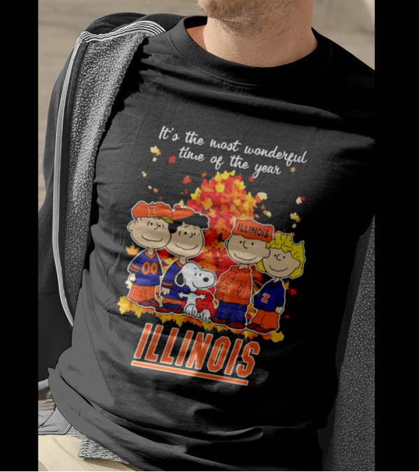 Peanuts Illinois Fall It's The Most Wonderful Time Of The Year Charlie Brown Snoopy Autumn Leaves T-Shirt