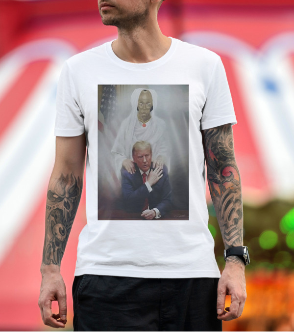 Premium T-Shirt: Yakub and Trump Iconic Painting with Flag Backdrop T-Shirt Yakub and Trump Iconic Painting with Flag Backdrop T-Shirt