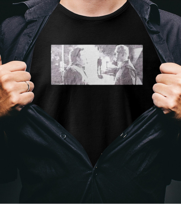 Das Bootleg Visions Dreams Of Passion Street Confrontation Scene T-Shirt