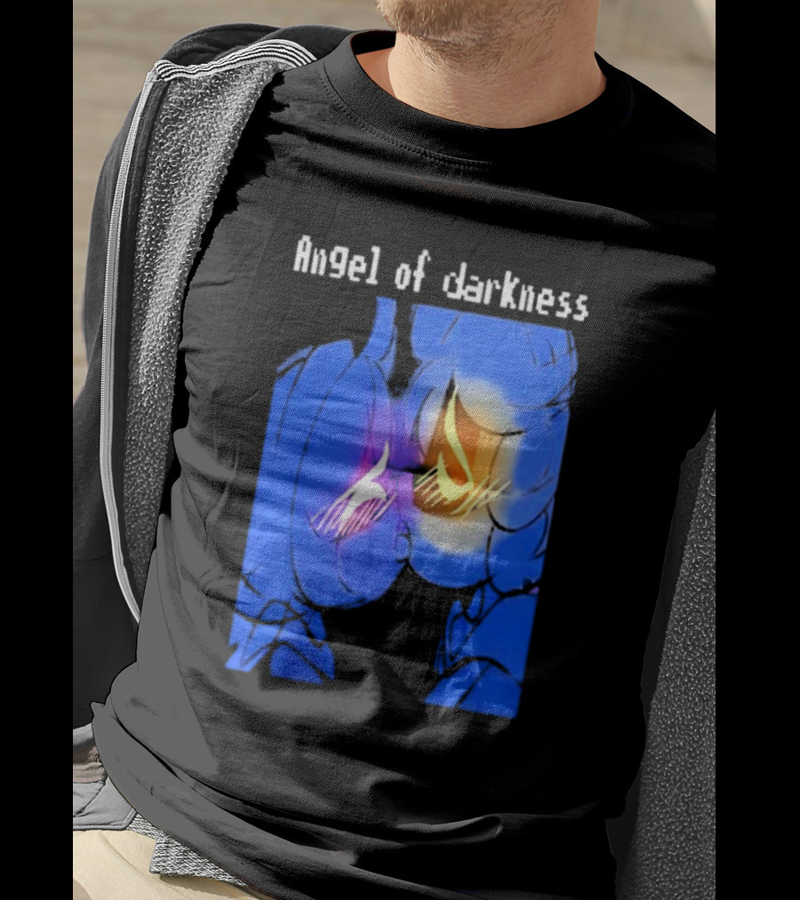 Angel Of Darkness N And Uzi Kissing T-Shirt